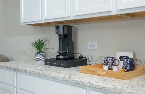 San Antonio House | Gorgeous new home! Near SeaWorld, Six Flags, Riverwalk & LAFB!