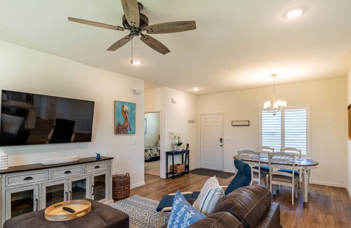 Sebastian House | Gorgeous Newly Built Centrally Located Home