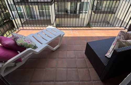 Carlsbad Condo | Gorgeous Oasis 2 bed/1 bath Spacious Townhouse overlooking Pool & close to Beach