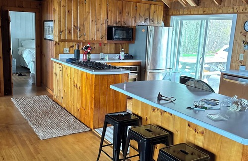 Newport House | Gorgeous one level, 3 bedrooms, 2 full bath living right on Lake Memphremagog!