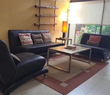 P Chahue Apartment | Gorgeous Open Concept Apartment