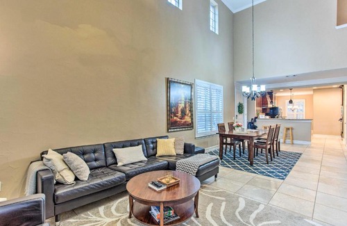 Plano House | Gorgeous Plano Townhome with Patio and Grill!