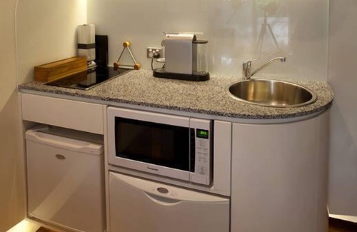 Erskineville Apartment | Gorgeous, Private, Erskineville with Wi-Fi