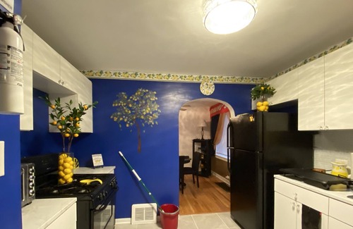 Calumet Park House | Gorgeous Property with Arcade