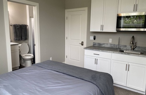 Sterling Apartment | Gorgeous Remodeled Studios! Sterling! # 16