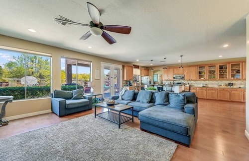 Ashler Hills Ranch House | Gorgeous Resort Home "Right off the back nine!"