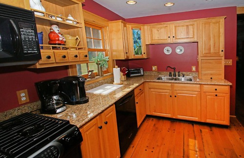 Clendenin House | Gorgeous views, rustic feel, with modern comfort