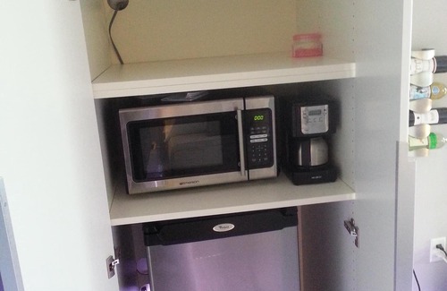 Ruskin Apartment | Gorgeous Water Getaway, Totally Renovated For Your Enjoyment