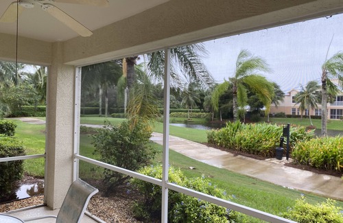 Tropical Cove Condo | Gorgeously remodeled Lexington CC first floor Golf condo