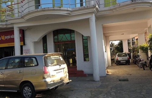Jadrangal Hotel | Goroomgo Hotel Dolphin Dalhousie
