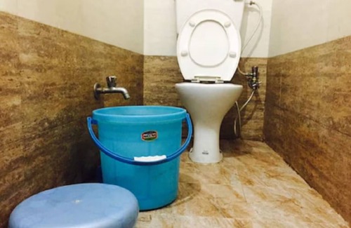 Charbagh Hotel | Goroomgo Kanha Inn Lucknow