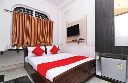 Kolkata Hotel | Goroomgo Manurama Ruby Kolkata