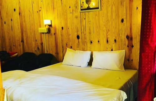 Naina Range Hotel | Goroomgo Peace Space Resort Nainital