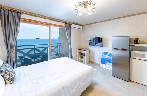 Sokcho House | Goseong Badabihaengsapensyeon