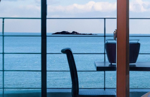 Sokcho House | Goseong Badabihaengsapensyeon