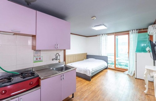 Toseong House | Goseong Naiaseu Pension