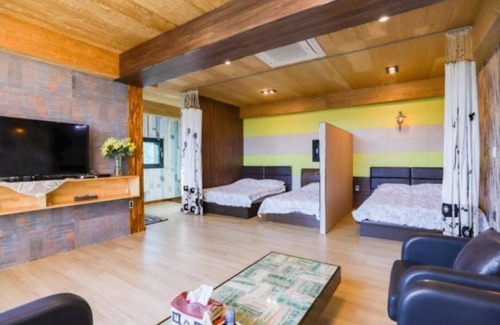 Sokcho House | Goseong TT Pension
