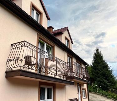 Myczkowce House | Gospodarstwo Agroturystyczne Na Górce pokój 8