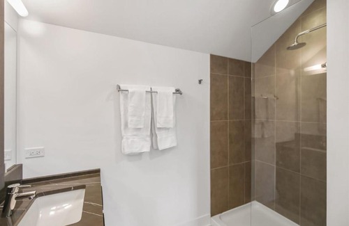 Ottawa House | Gossamer Breeze