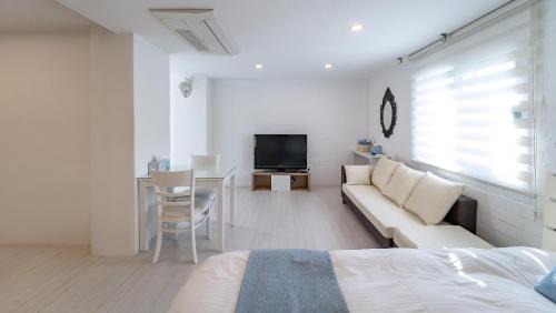 Sokcho House | Gosung StageR