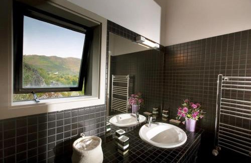 Arcos de Valdevez Apartment | GoToGeres - Casa do Lagar - Sobrenatura
