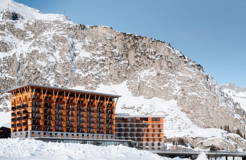Andermatt Apartment | Gotthard Hotel Apartment, complete 2-bedrooms with hotel facilities