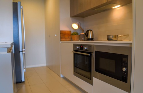 Barton Apartment | Governor Place - Executive Central Apartment in the heart of Canberra