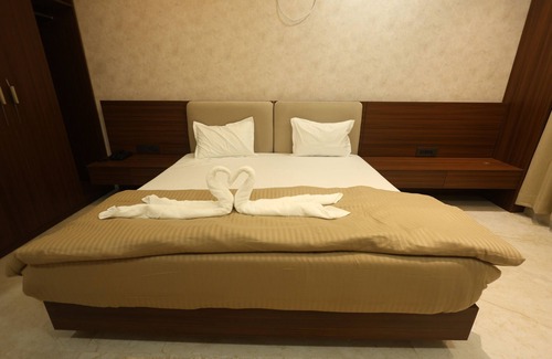 Barwah Hotel | Govind Palace Restaurant and Resort