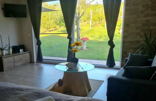 Dobrovnik House | Gozdarjeva hiška M&K