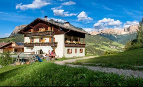 Cornedo All'isarco Apartment | Grödnerhof Almöhi