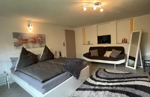 Nideggen House | Grüne Oase Am Mausauel