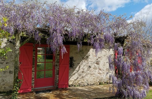 Saint-Christophe-du-Ligneron House | Grand Gite Nature, Idéal en Famille Entre Amis, 6 ch Piscine, Jardin, 12/14 p