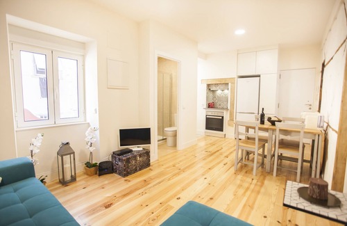 Santa Engracia Apartment | Graça Traditional Apartment