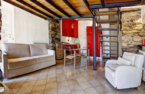 Civezza Apartment | Grace house with 1 bedroom for 3 persons