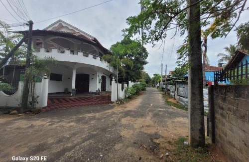 Batticaloa House | Grace The Joyful Rest