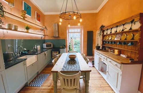 Bath House | Grade 1 - Centrally located Georgian Maisonette - 2 bedroom