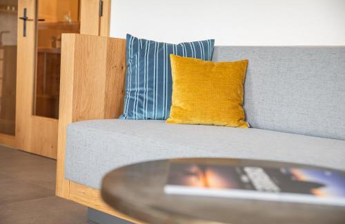 Chieming Apartment | Graf Chiemo Suites - direkt am Chiemsee mit separatem Seezugang