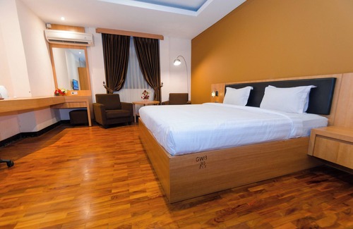 Surabaya Hotel | Graha Widya Bhakti at STIESIA Surabaya
