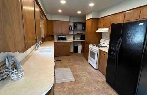 Stillwater House | Graham Cowboy Corner- 4 blocks from OSU