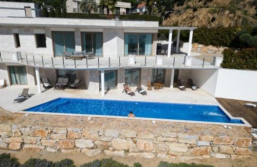 Tossa de Mar Villa | Gran Piscina Hidromasaje playa privada y sauna