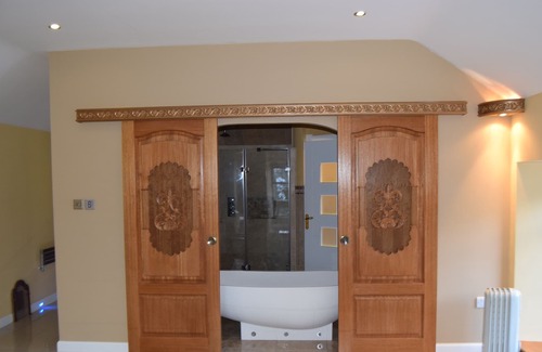 Westhill House | Grand 2 Bedroom house in Scottish Manor