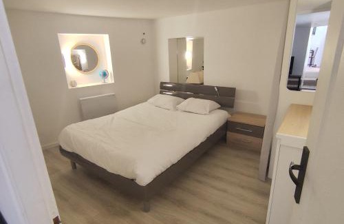 Chateaufort Apartment | Grand 2 pièces atypique aux portes de la Vallée de Chevreuse