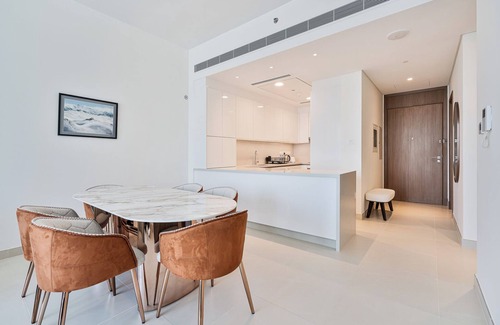 Al Safa Apartment | Grand 3BR APT with Pool, Gym and 2 Parking Spaces