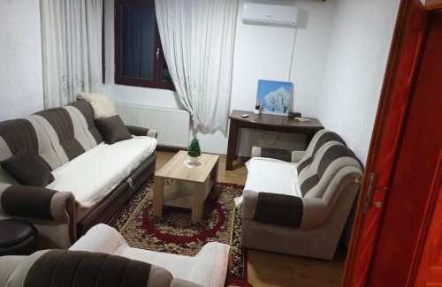 Sarajevo Apartment | Grand AC Residence with Garden & Parking