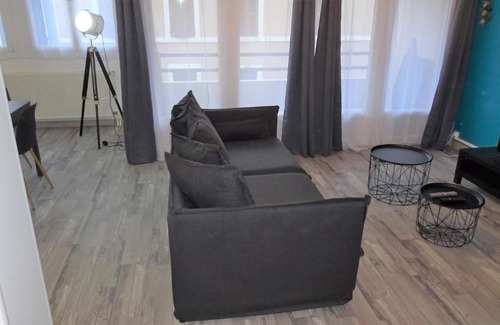 Montlucon Apartment | Grand appartement T3/T4 proche des berges du Cher