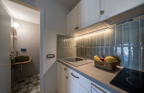 Kilada House | Grand Bleu Anastazia