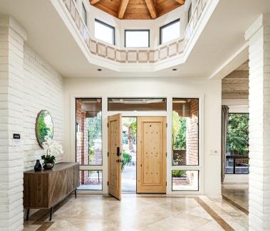 Camelhead Estates House | Grand Camelback views home with jacuzzi and pool.