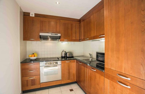 Grand Canal Dock Apartment | Grand Canal Views 2 Bedroom Apartment