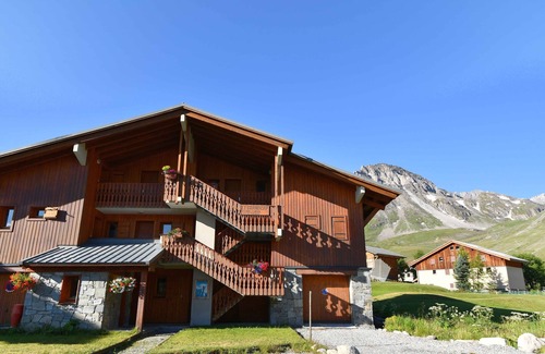 Val Claret Apartment | Grand Cap 3 - Appt 4 pers in Chalet - CALM & NATURE
