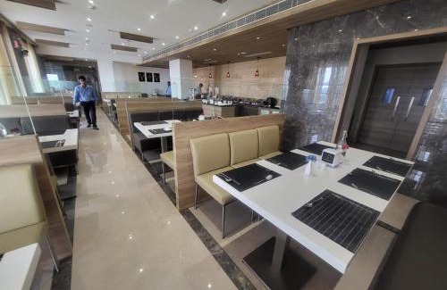 Hosur Hotel | Grand Continent Hosur A Sarovar Portico Affiliate Hotel